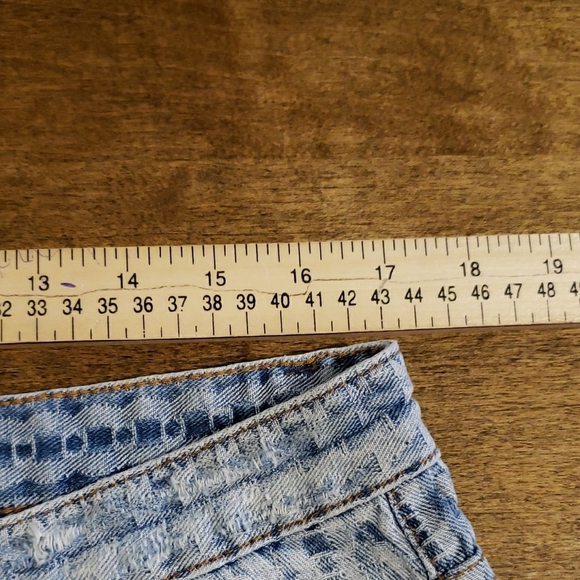 One Teaspoon Patterned Light Blue Bandits Women's Shorts 30 - Picture 7 of 7